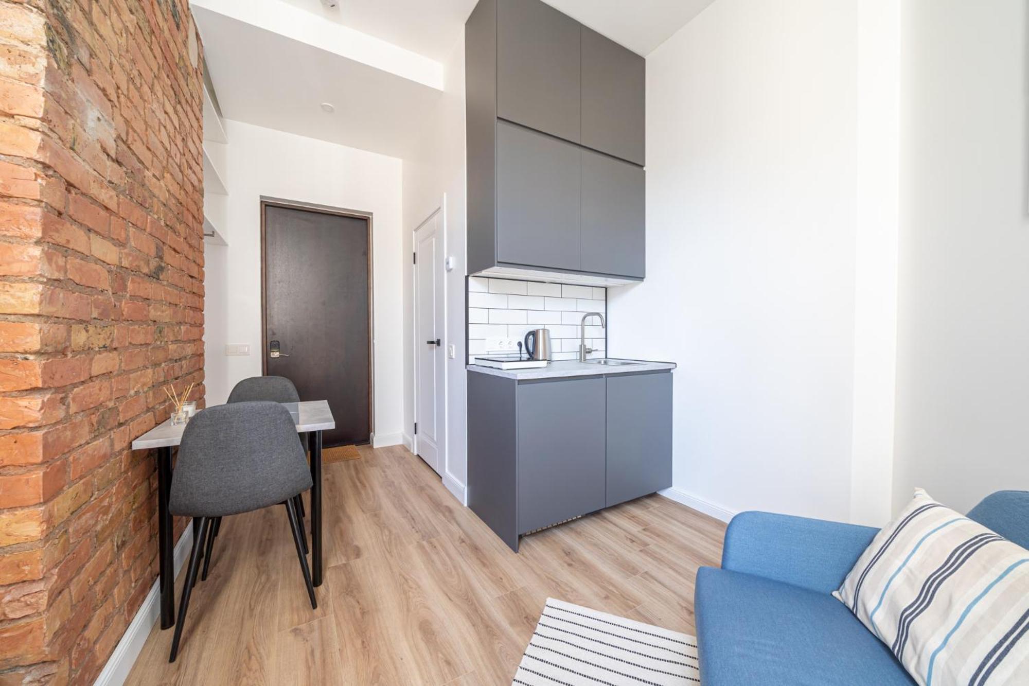 Prestigious Former Library Apartment - Perfect Location ريغا المظهر الخارجي الصورة